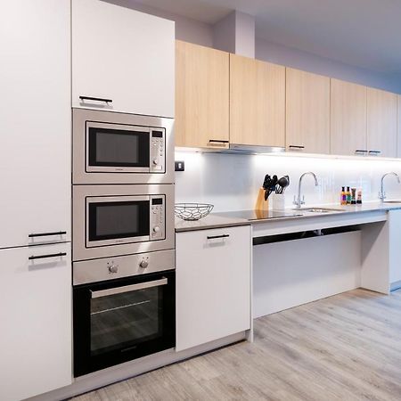 Coleman Court Summer Apartments Корк Екстер'єр фото
